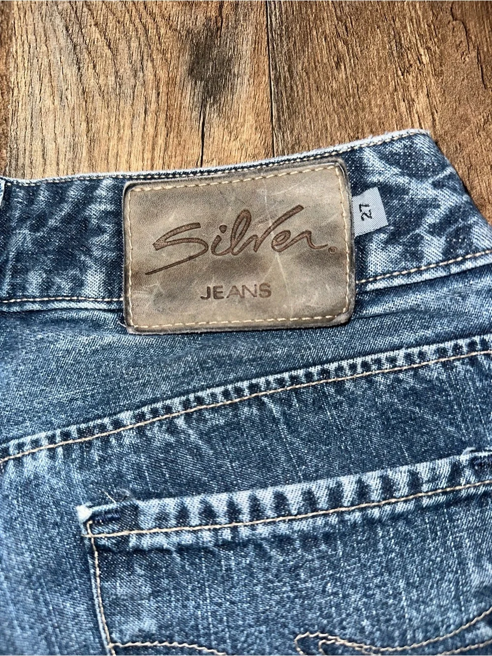 VTG Silver Low-Rise Bootcut Jeans in Faded Blue